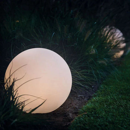 Solenne™ Lámpara esférica de jardín